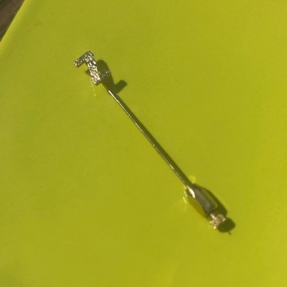 14K GOLD Textured “Z” Stick PIN - Picture 11 of 11